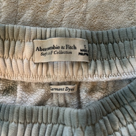 Abercrombie Lounge Shorts - Picture 3 of 4